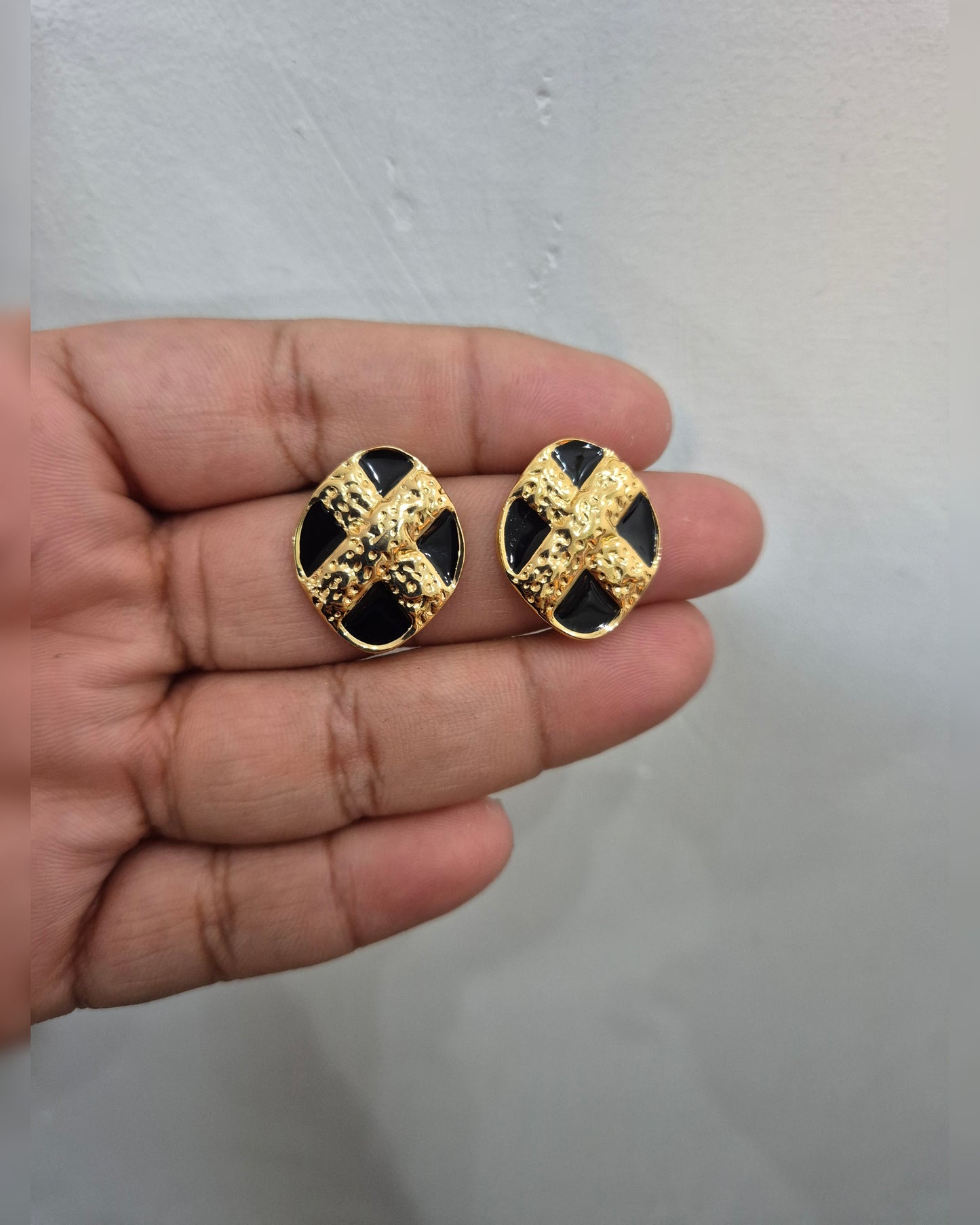 Arete Rombo Negro