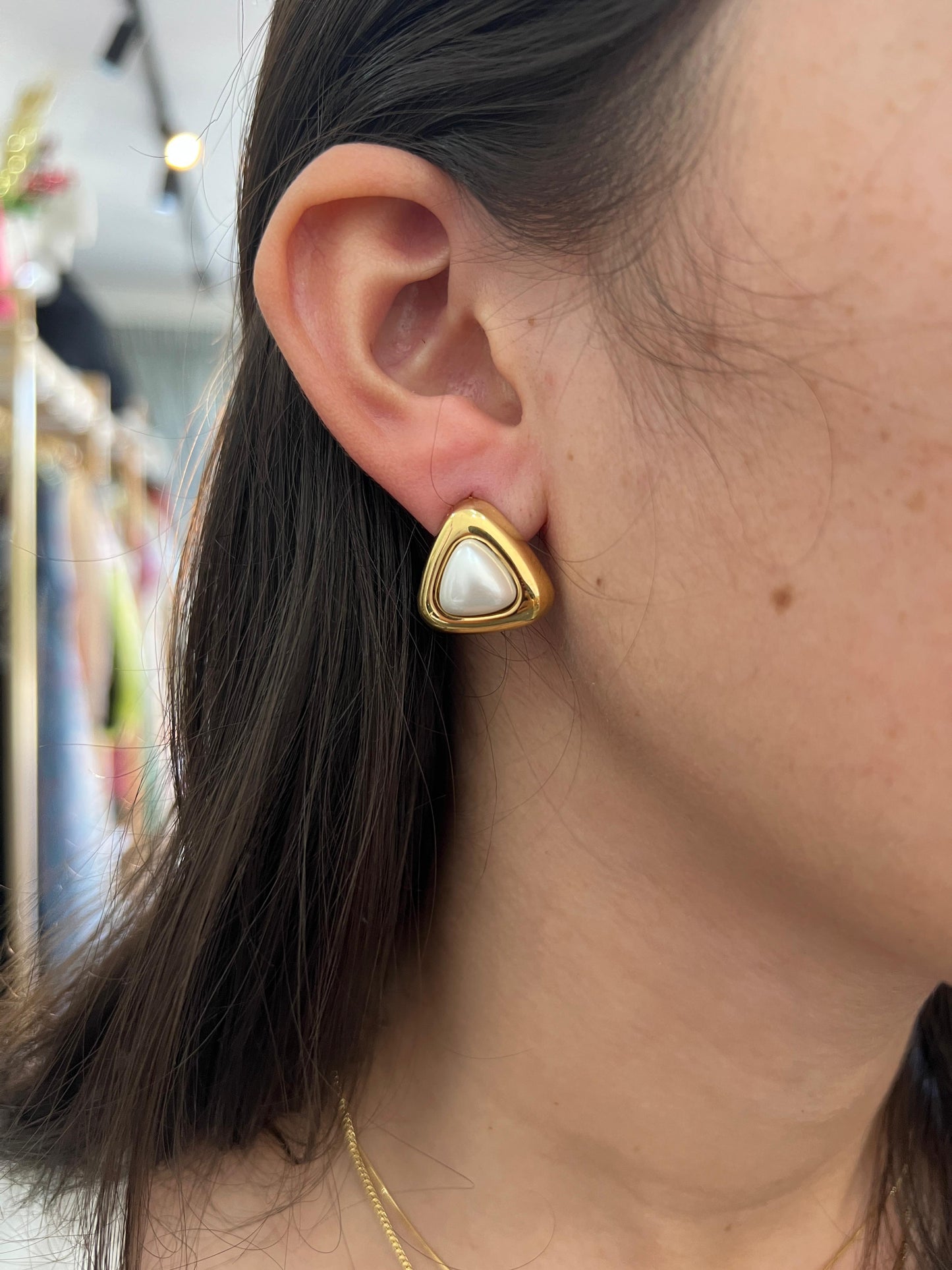 071020 Triangular Perla