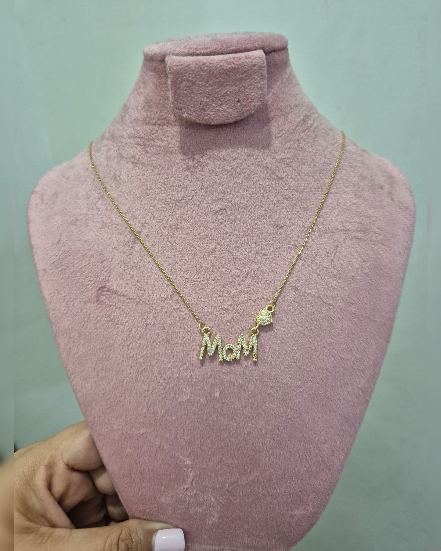 Cadena + dije Mom