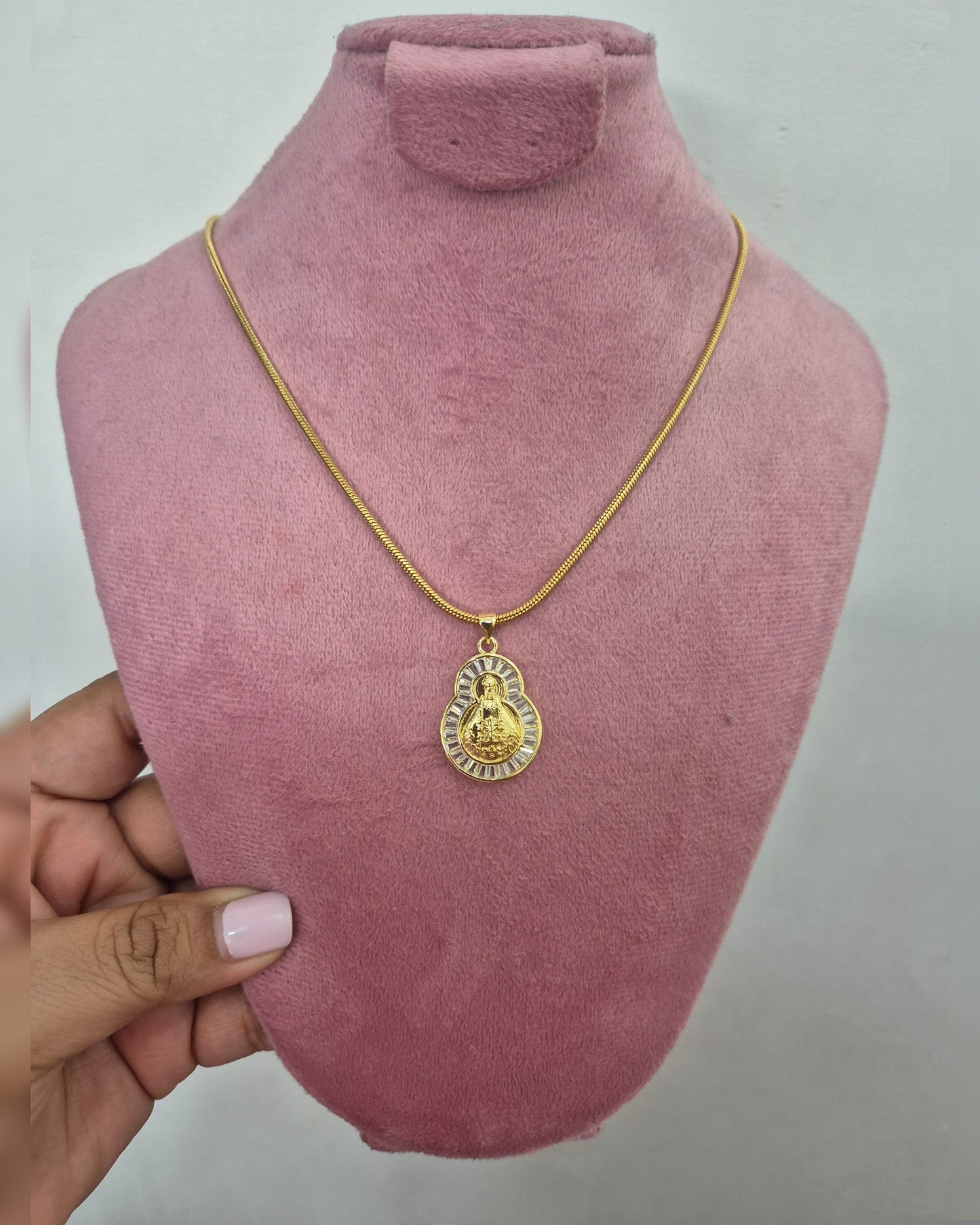 Cadena + Virgen de Suyapa