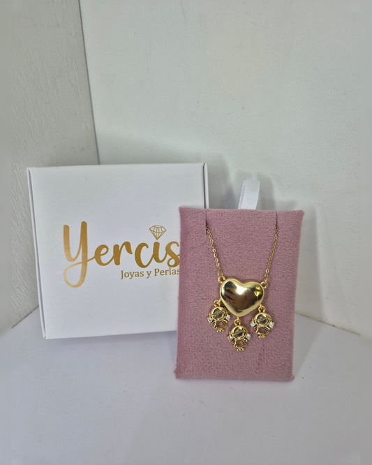 Cadena 3 niñas cora